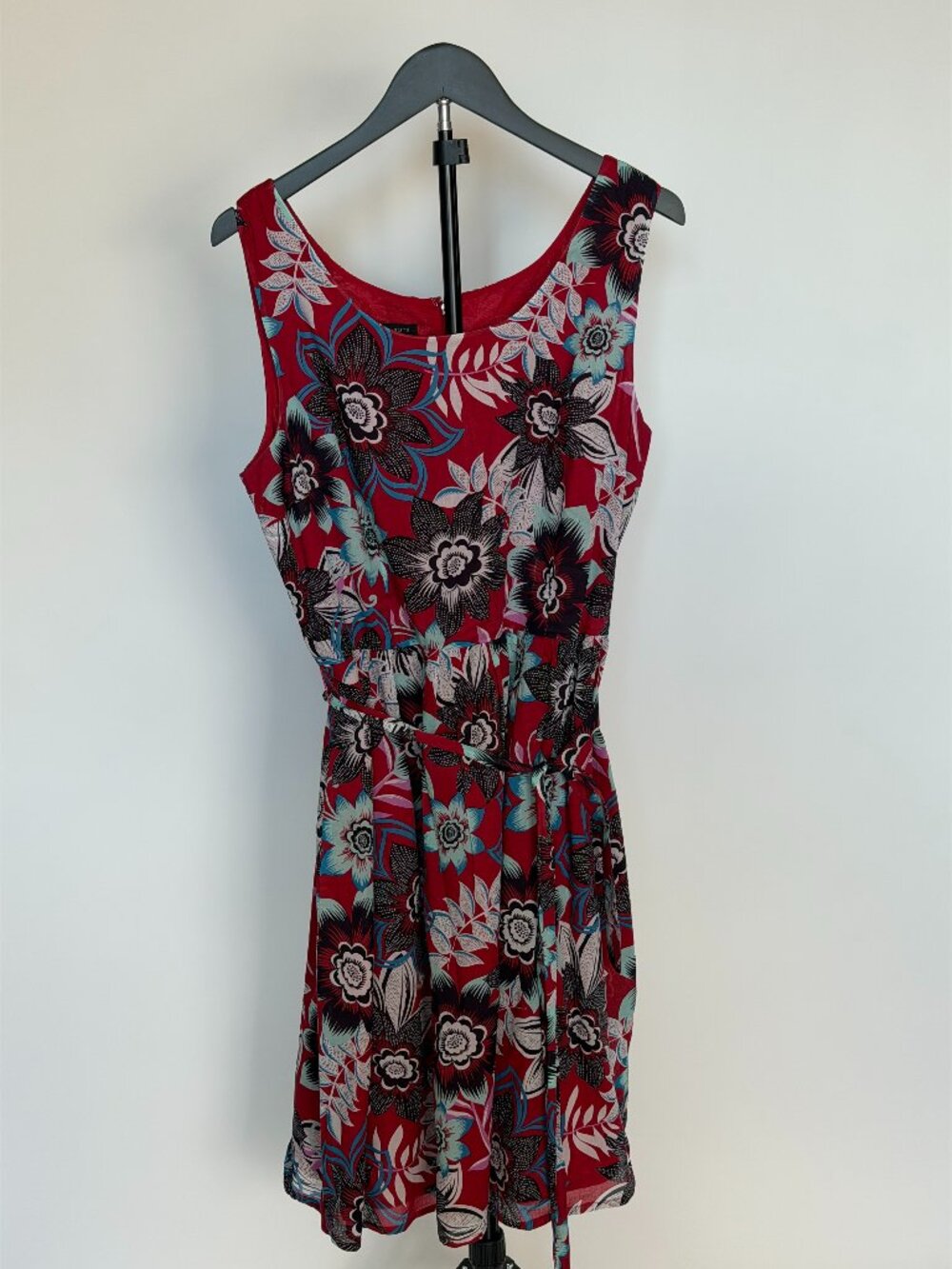 Talbots Red Floral Sleeveless Fit & Flare Dress